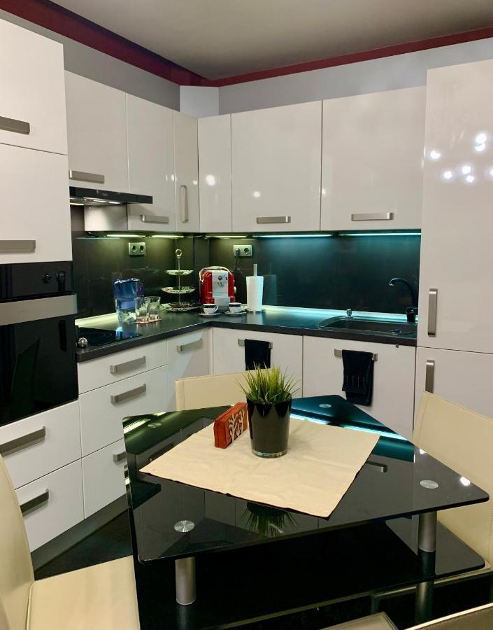 Lovely Sofia Apartment Katerina With Free Parking Экстерьер фото